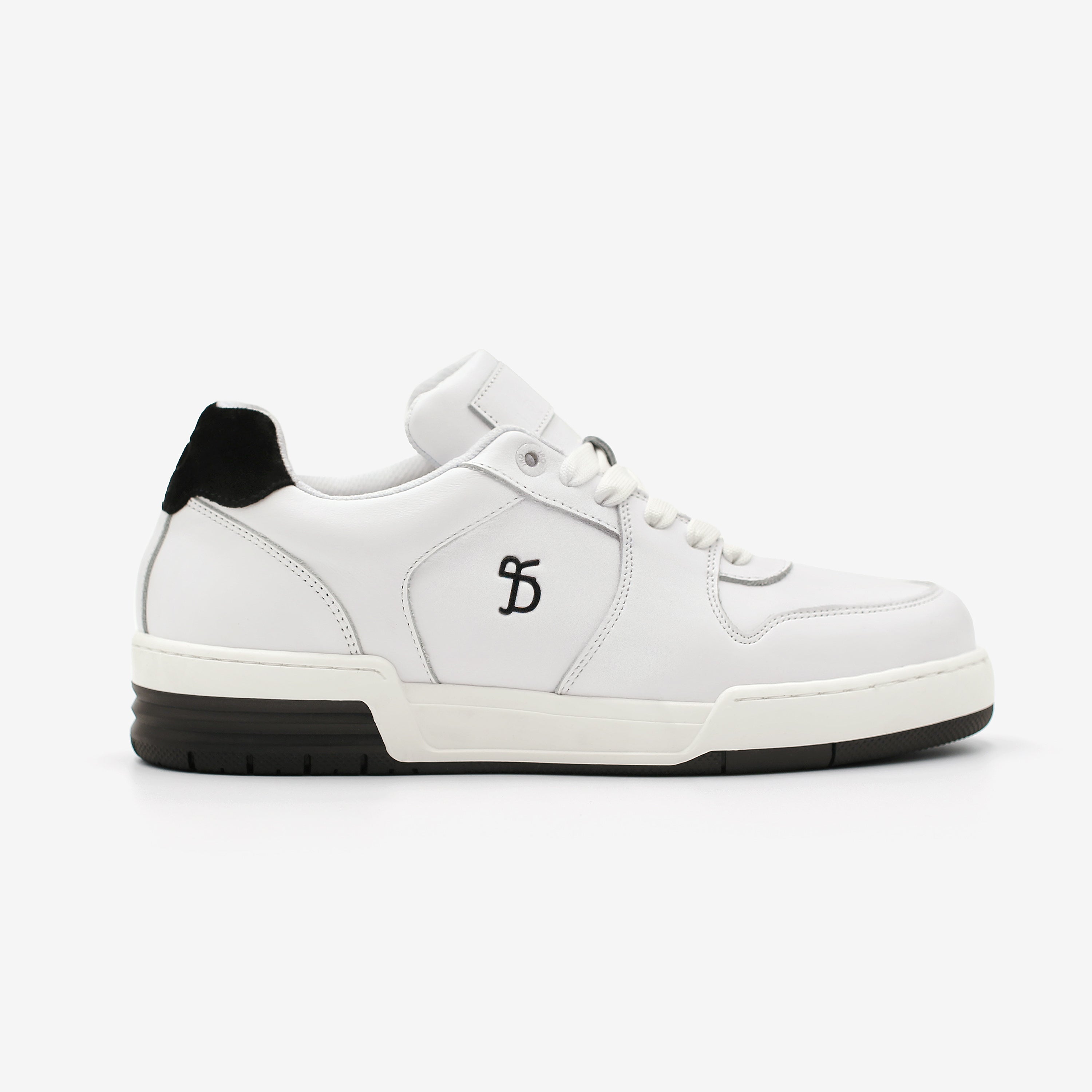 D98 - White/Black