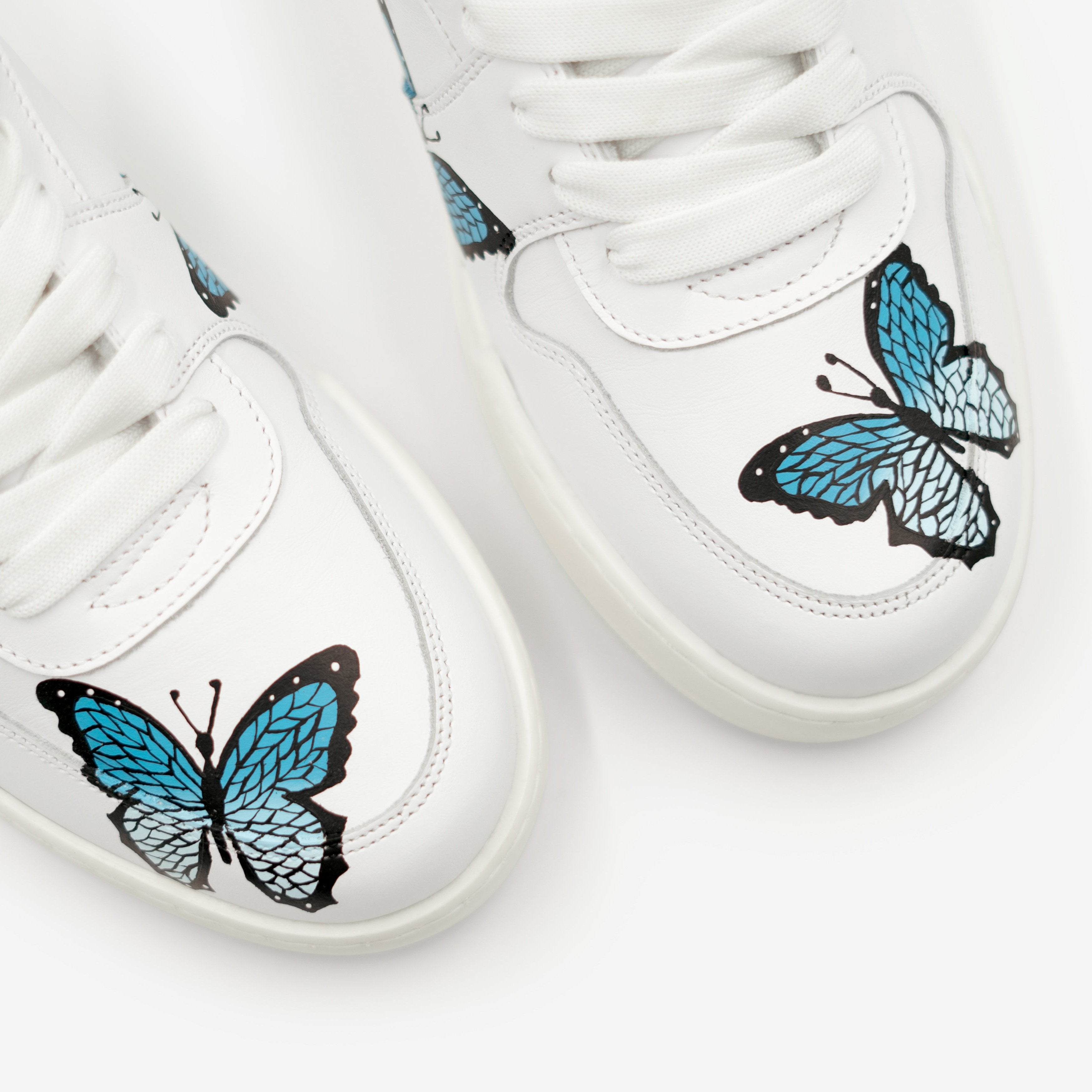 D98 Butterfly - Blue