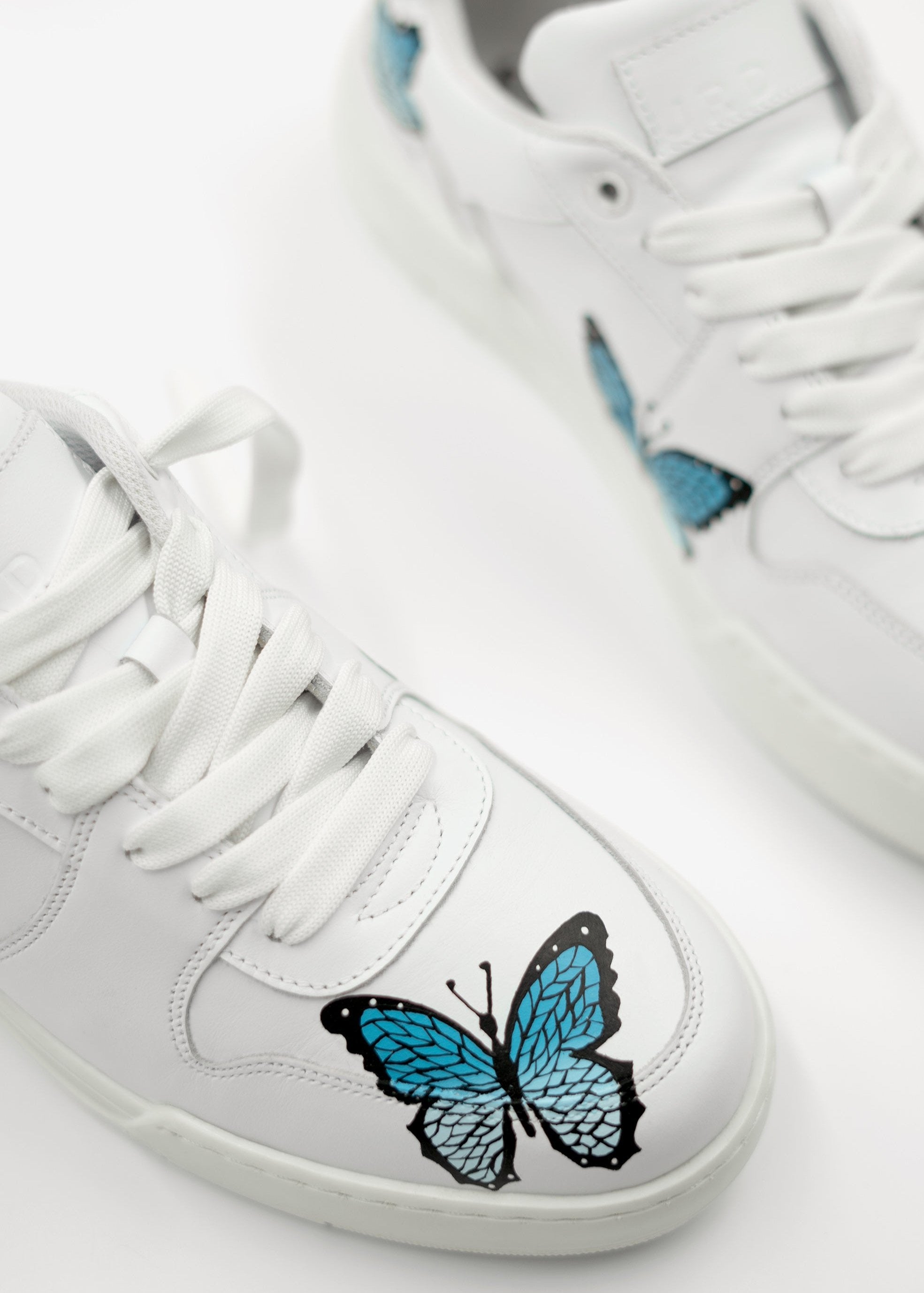 D98 Butterfly - Blue